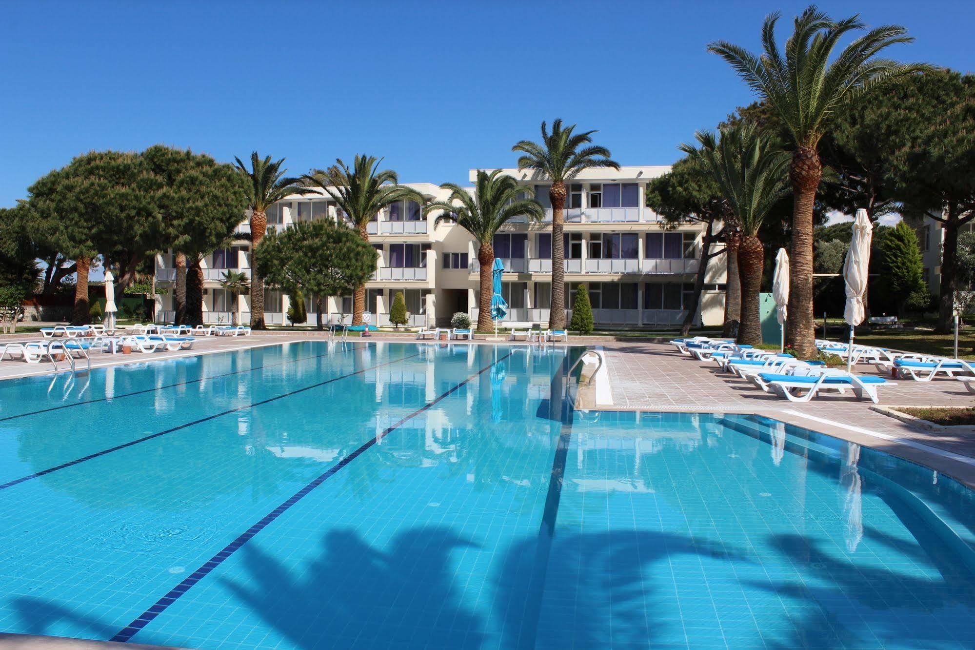 A 11 Hotel Çeşme Exterior foto